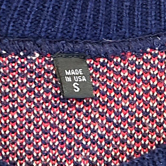 Men's Crewneck Sweater - Picture 4 of 5